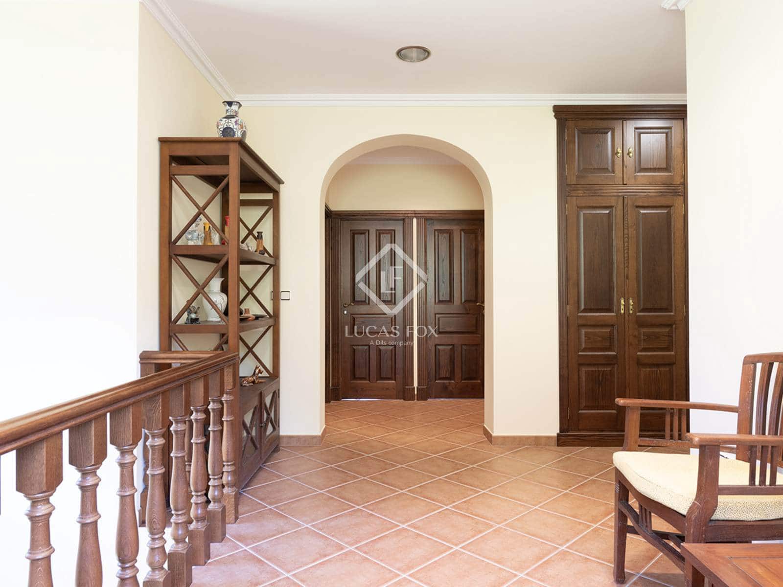 6 bedroom Villa for sale in Bueu with pool garage - € 1,500,000 (Ref: 8981793)