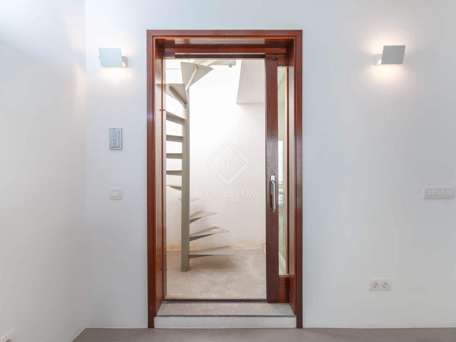 1 bedroom Villa for sale in Ibiza / Eivissa town - € 1,215,000 (Ref: 8982791)