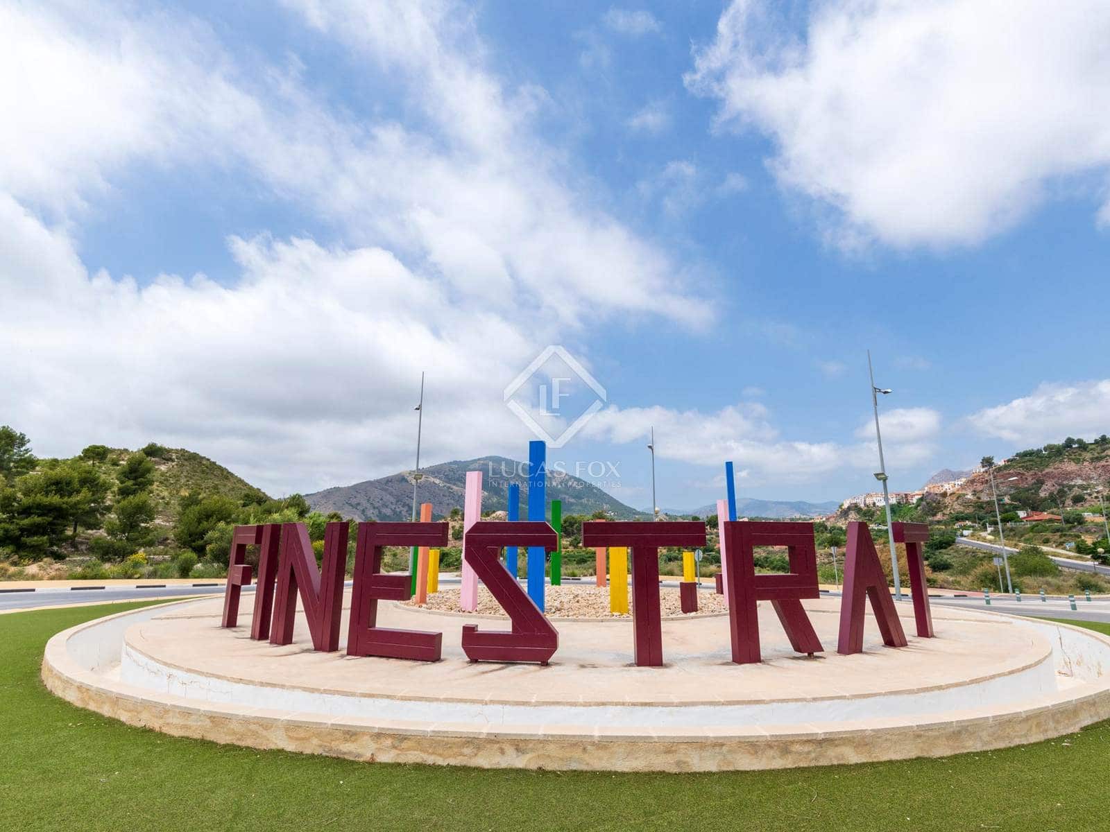 2 bedroom Apartment for sale in Finestrat with pool garage - € 379,900 (Ref: 8982833)