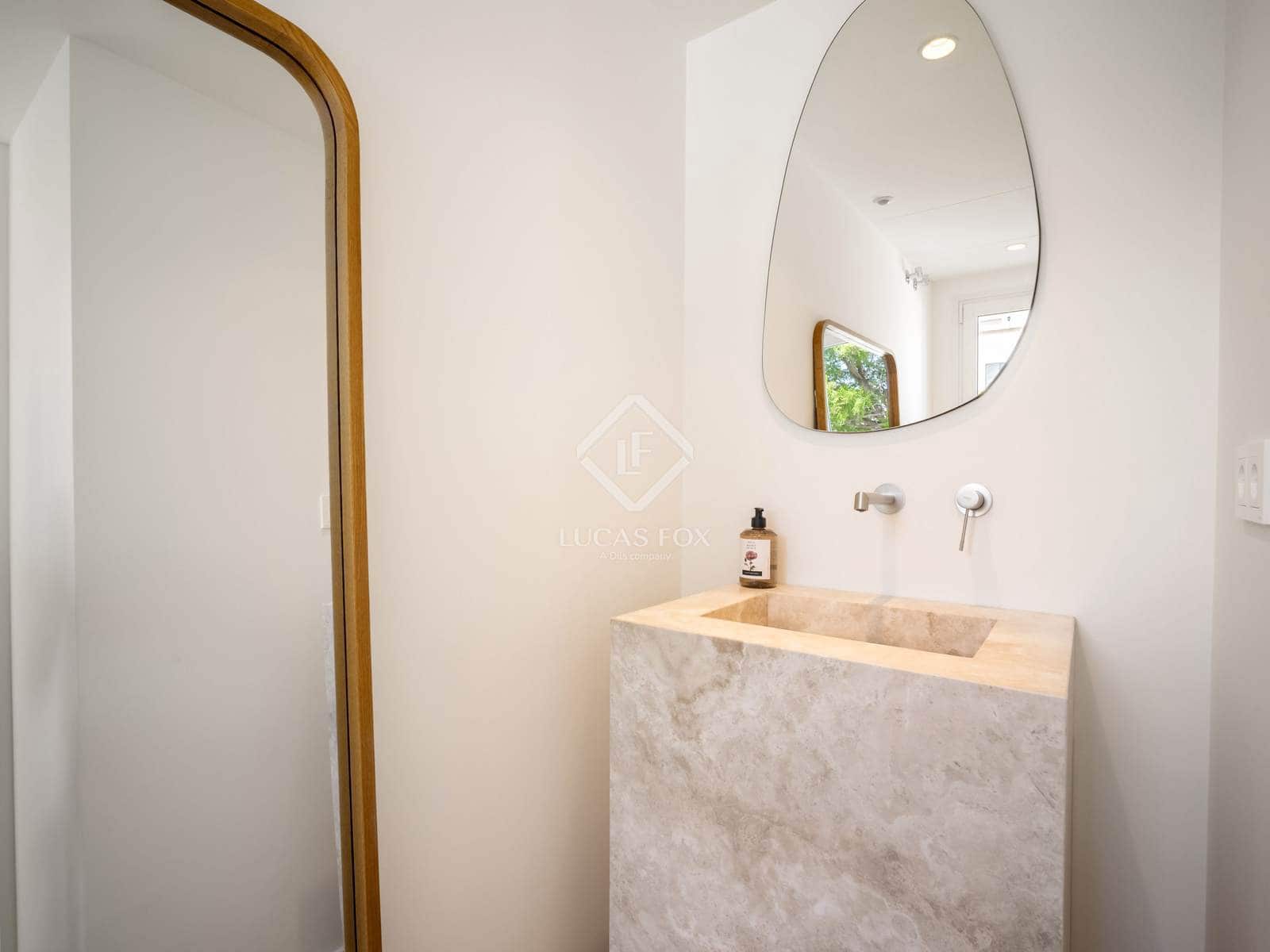 3 slaapkamer Villa te koop in Nueva Andalucia met zwembad garage - € 1.195.000 (Ref: 8983321)