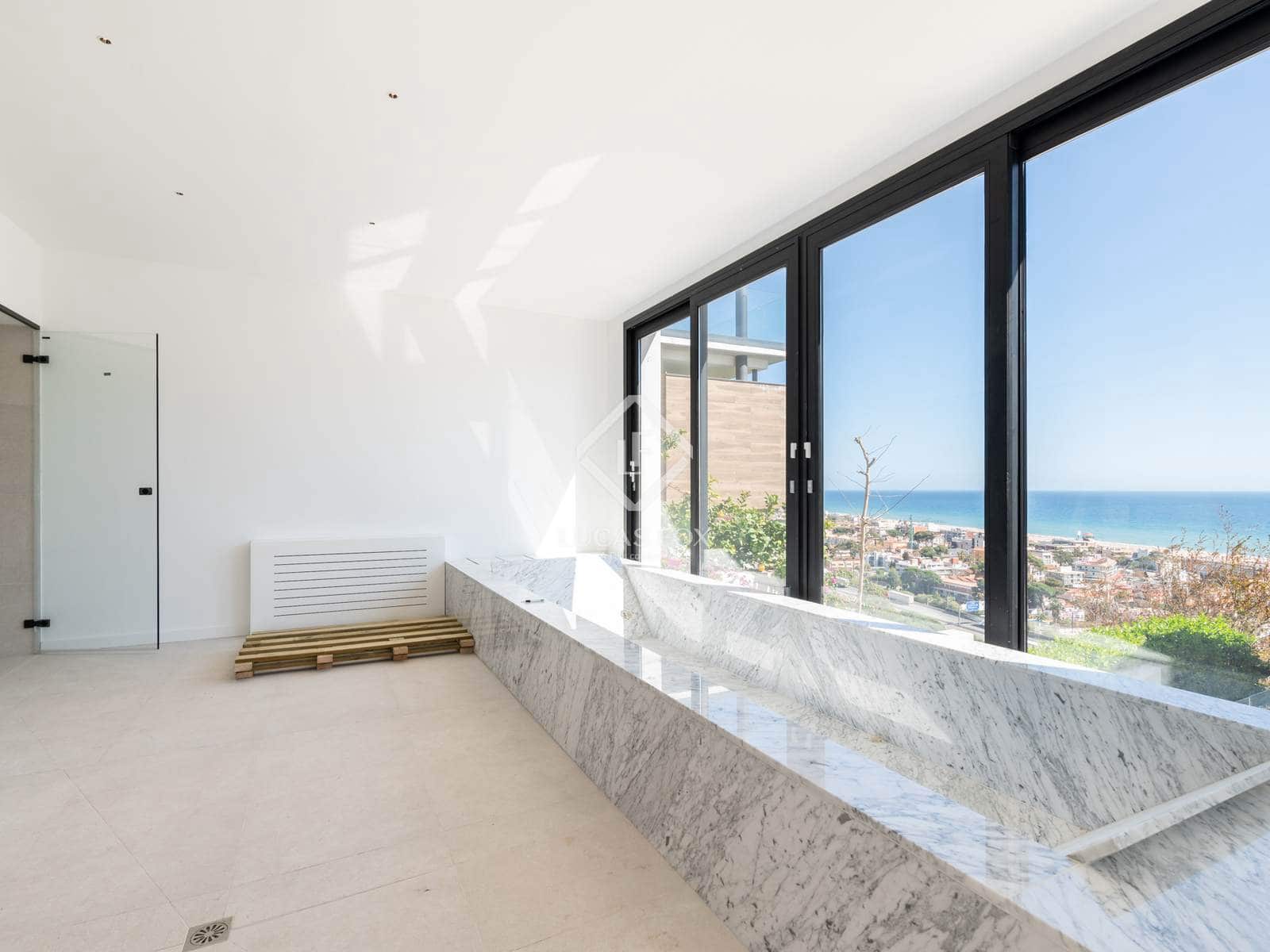 7 bedroom Villa for rent in Castelldefels with pool garage - € 30,000 (Ref: 8983668)