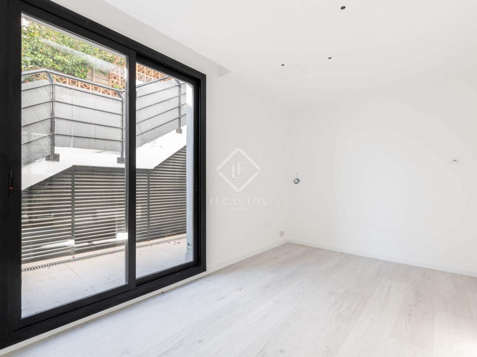 7 bedroom Villa for rent in Castelldefels with pool garage - € 30,000 (Ref: 8983668)