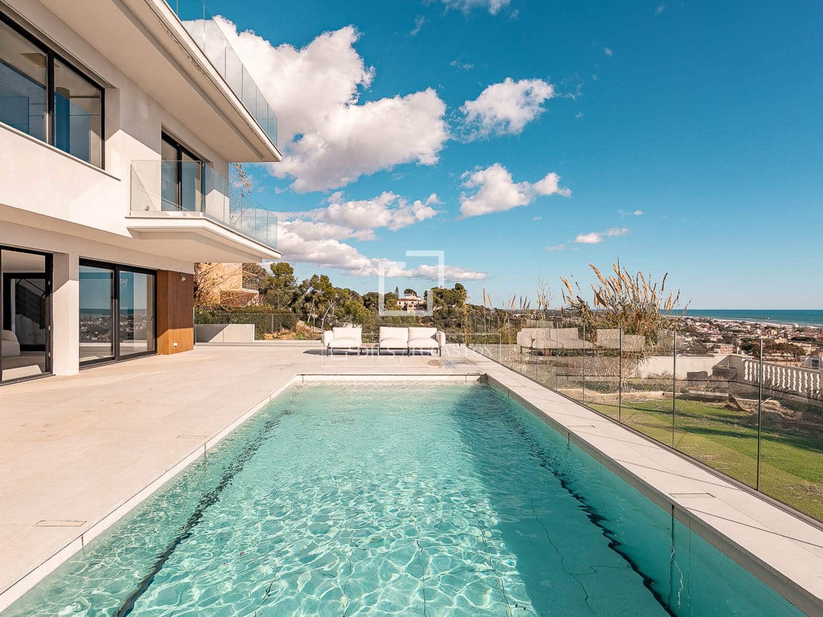 5 Zimmer Villa zu vermieten in Castelldefels mit Pool Garage - 20.000 € (Ref: 8983668)