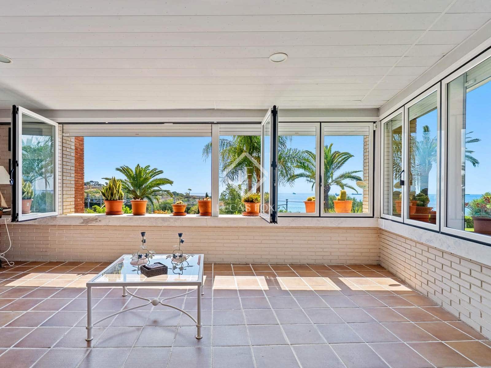 4 bedroom Apartment for sale in Tarragona city with pool garage - € 890,000 (Ref: 8987339)