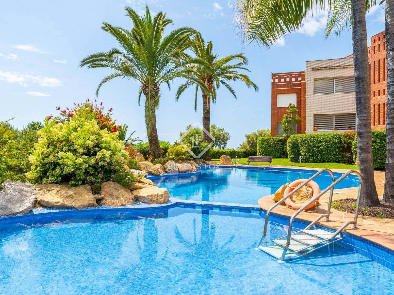 4 bedroom Apartment for sale in Tarragona city with pool garage - € 890,000 (Ref: 8987339)