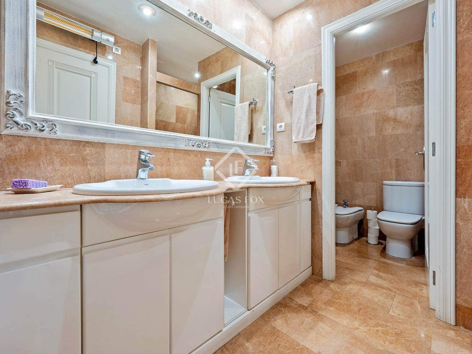 4 bedroom Apartment for sale in Tarragona city with pool garage - € 890,000 (Ref: 8987339)