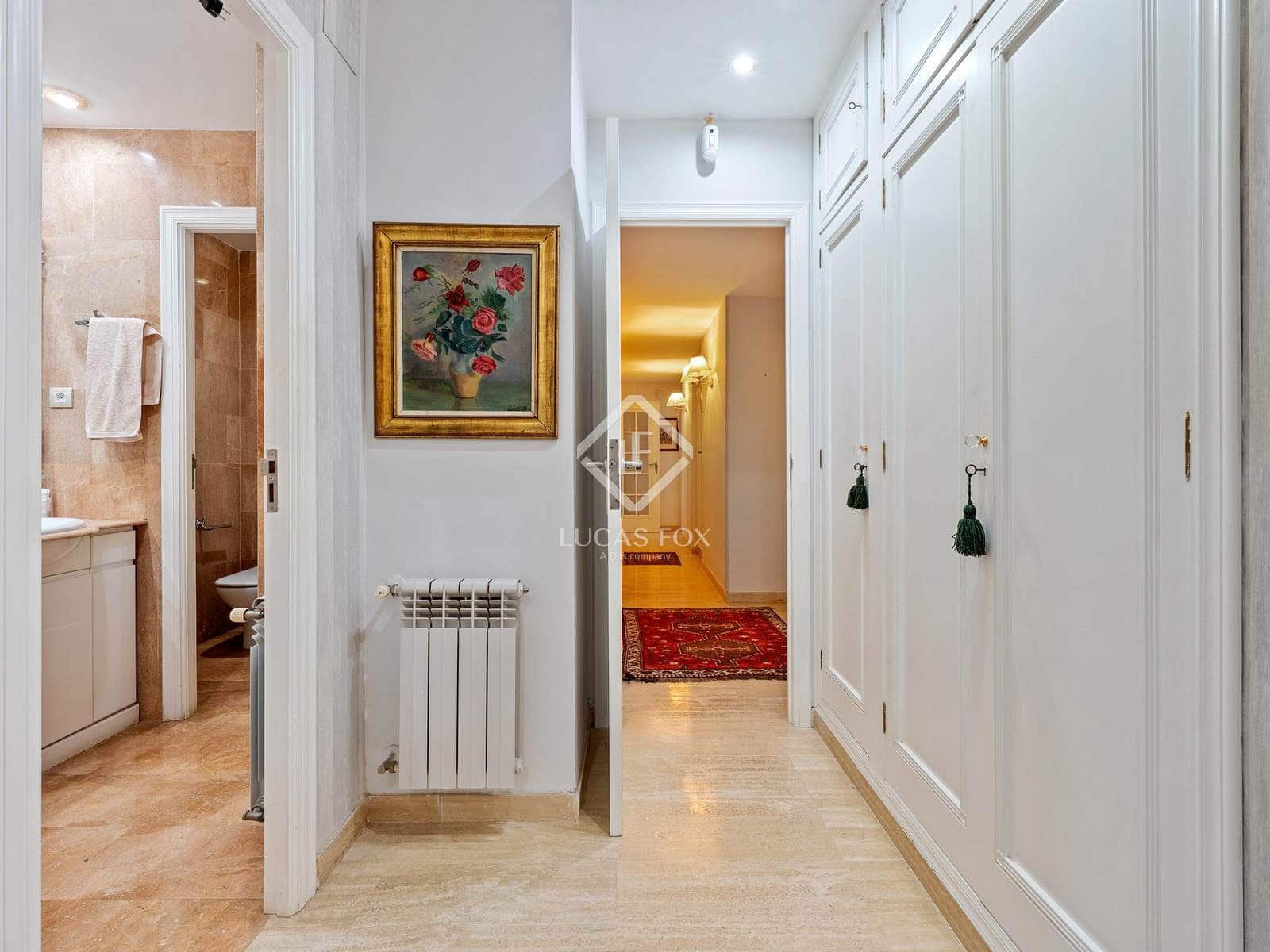 4 bedroom Apartment for sale in Tarragona city with pool garage - € 890,000 (Ref: 8987339)