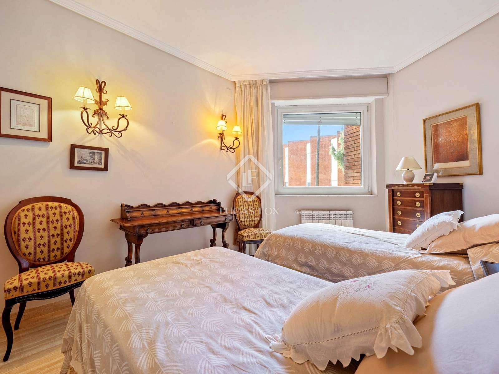 4 bedroom Apartment for sale in Tarragona city with pool garage - € 890,000 (Ref: 8987339)