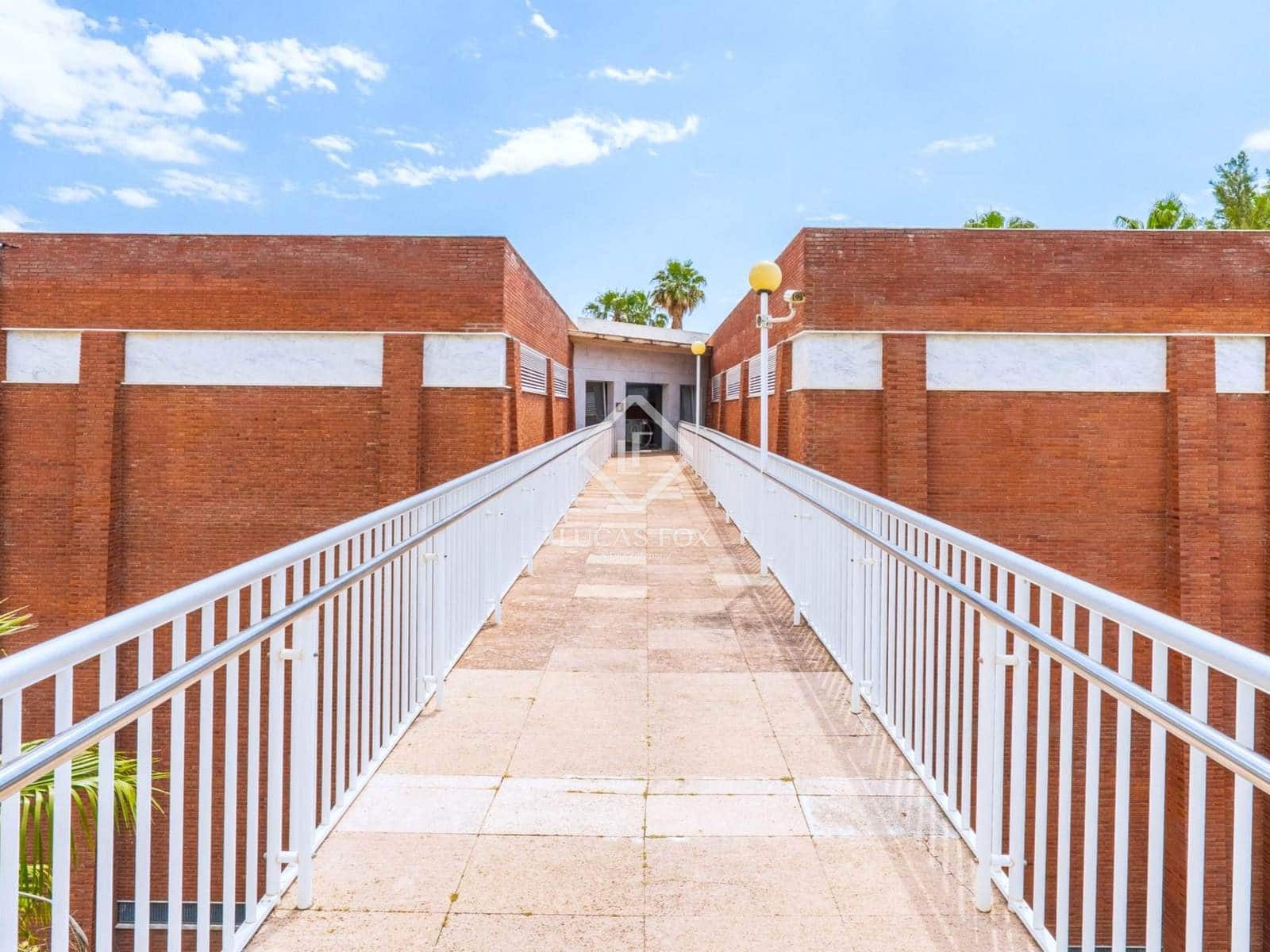 4 bedroom Apartment for sale in Tarragona city with pool garage - € 890,000 (Ref: 8987339)