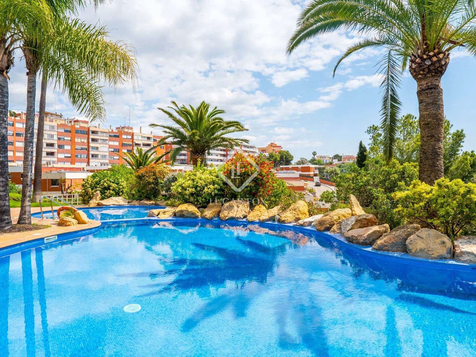 4 bedroom Apartment for sale in Tarragona city with pool garage - € 890,000 (Ref: 8987339)