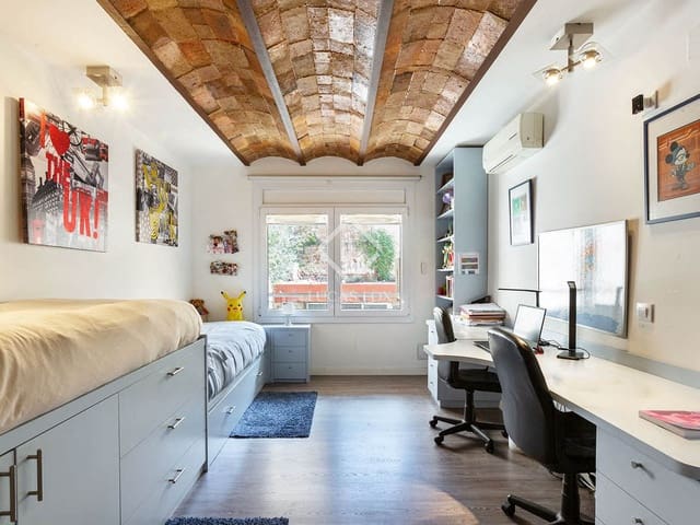 2 soverom Leilighet til salgs i Barcelona by - € 599 000 (Ref: 8987747)