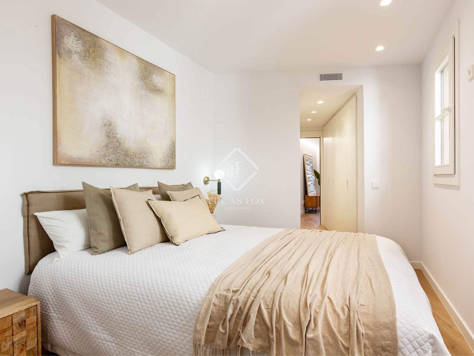 3 bedroom Apartment for sale in Barcelona city with pool - € 770,000 (Ref: 8988863)