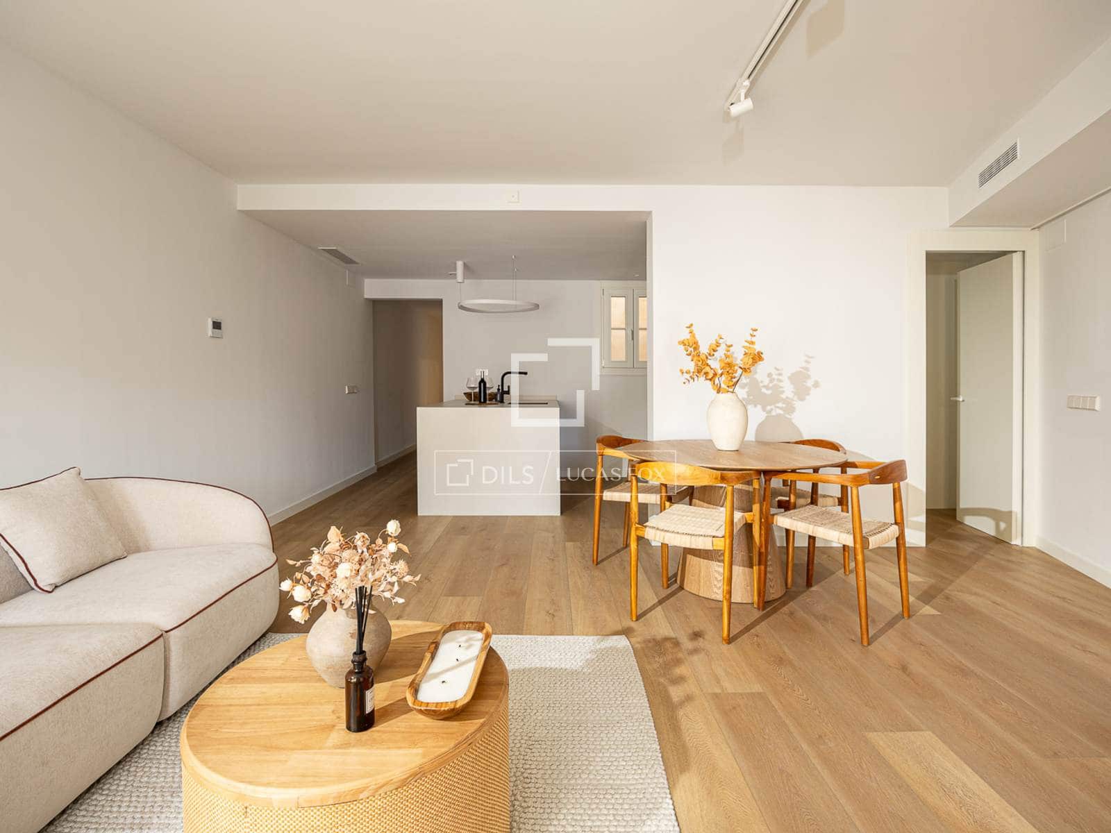 3 bedroom Apartment for sale in Barcelona city with pool - € 770,000 (Ref: 8988863)