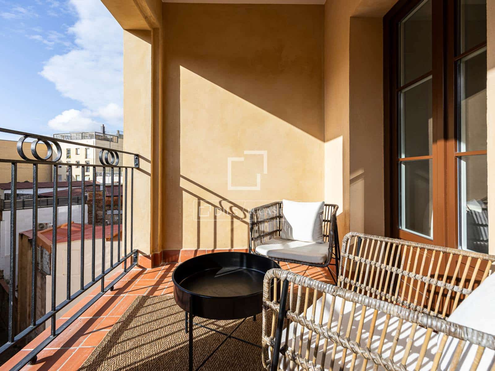 3 bedroom Apartment for sale in Barcelona city with pool - € 770,000 (Ref: 8988863)