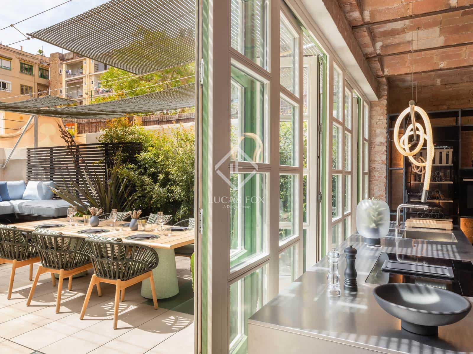 2 soveværelse Lejlighed til salg i Barcelona by - € 1.350.000 (Ref: 8988866)