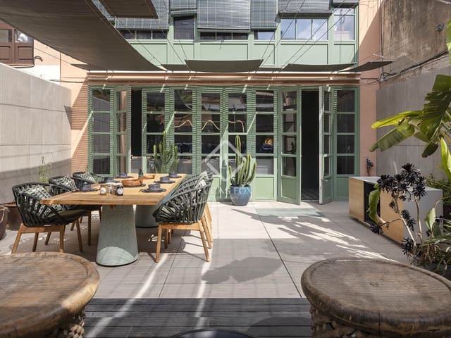 2 soveværelse Lejlighed til salg i Barcelona by - € 1.350.000 (Ref: 8988866)