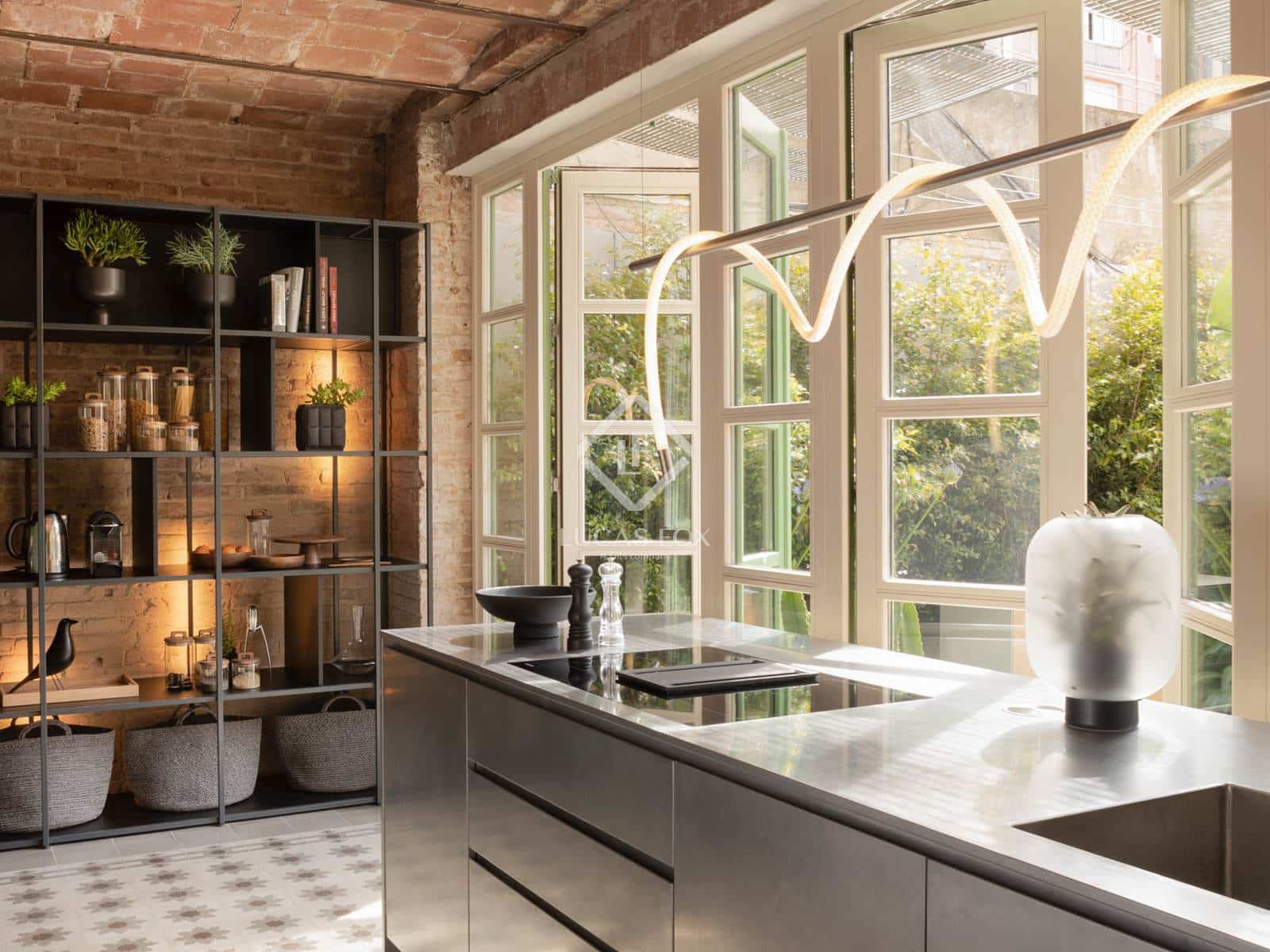 2 soveværelse Lejlighed til salg i Barcelona by - € 1.350.000 (Ref: 8988866)