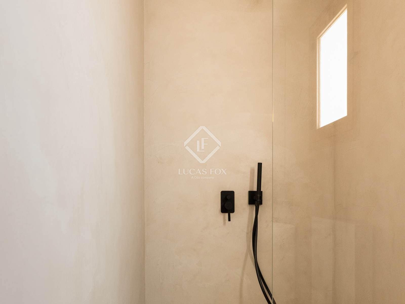 2 soveværelse Lejlighed til salg i Barcelona by - € 1.350.000 (Ref: 8988866)