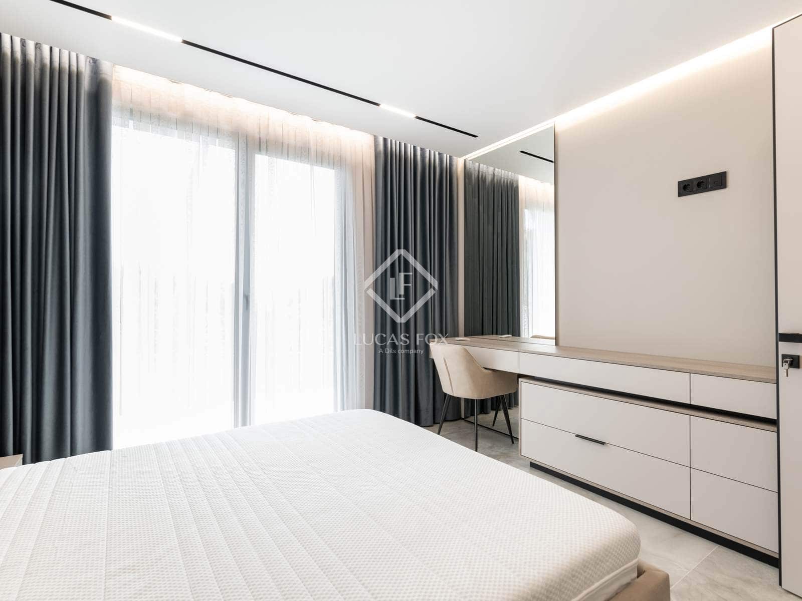 7 slaapkamer Villa te koop in Castelldefels met zwembad - € 4.900.000 (Ref: 8990050)