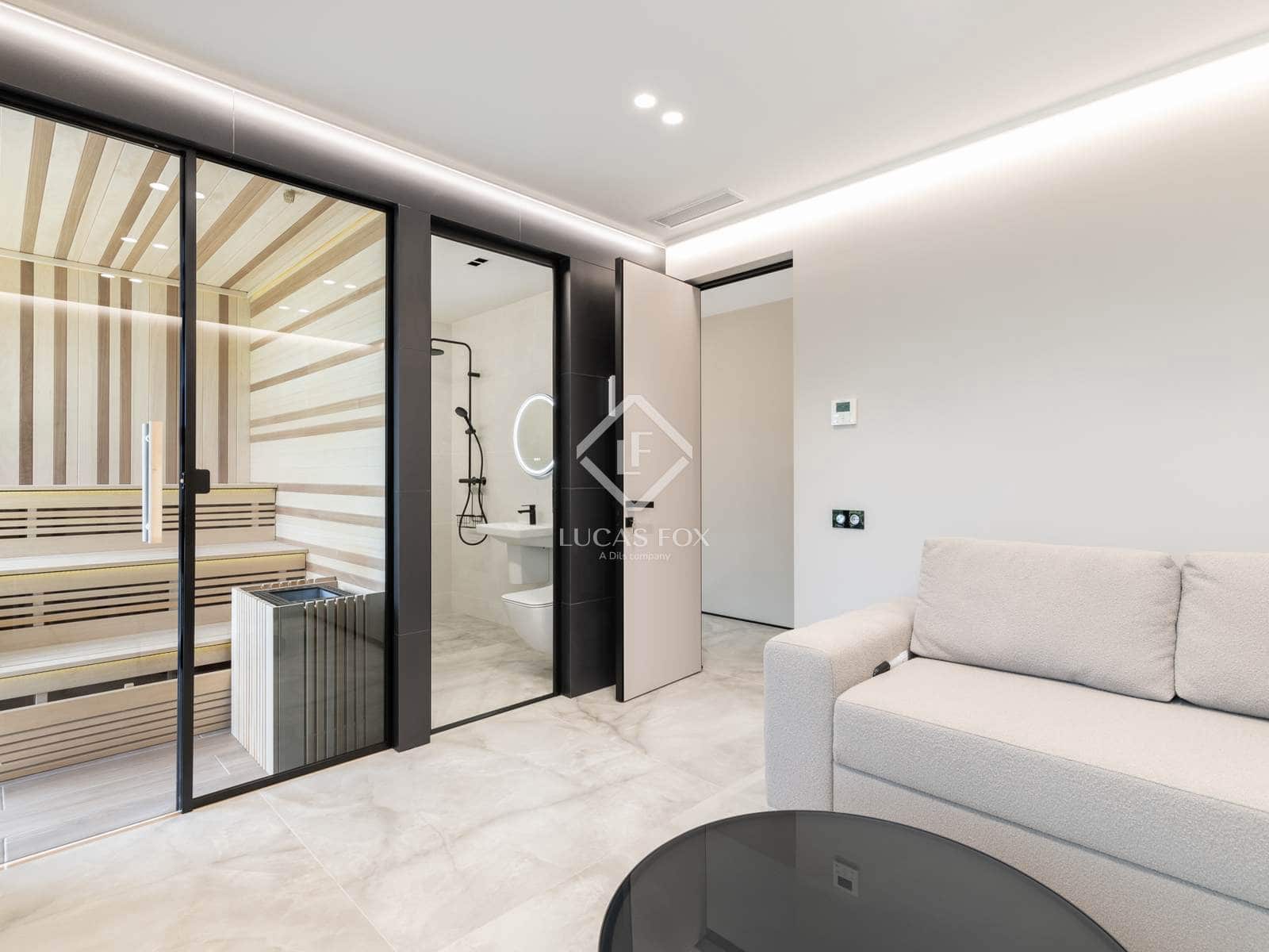 7 slaapkamer Villa te koop in Castelldefels met zwembad - € 4.900.000 (Ref: 8990050)