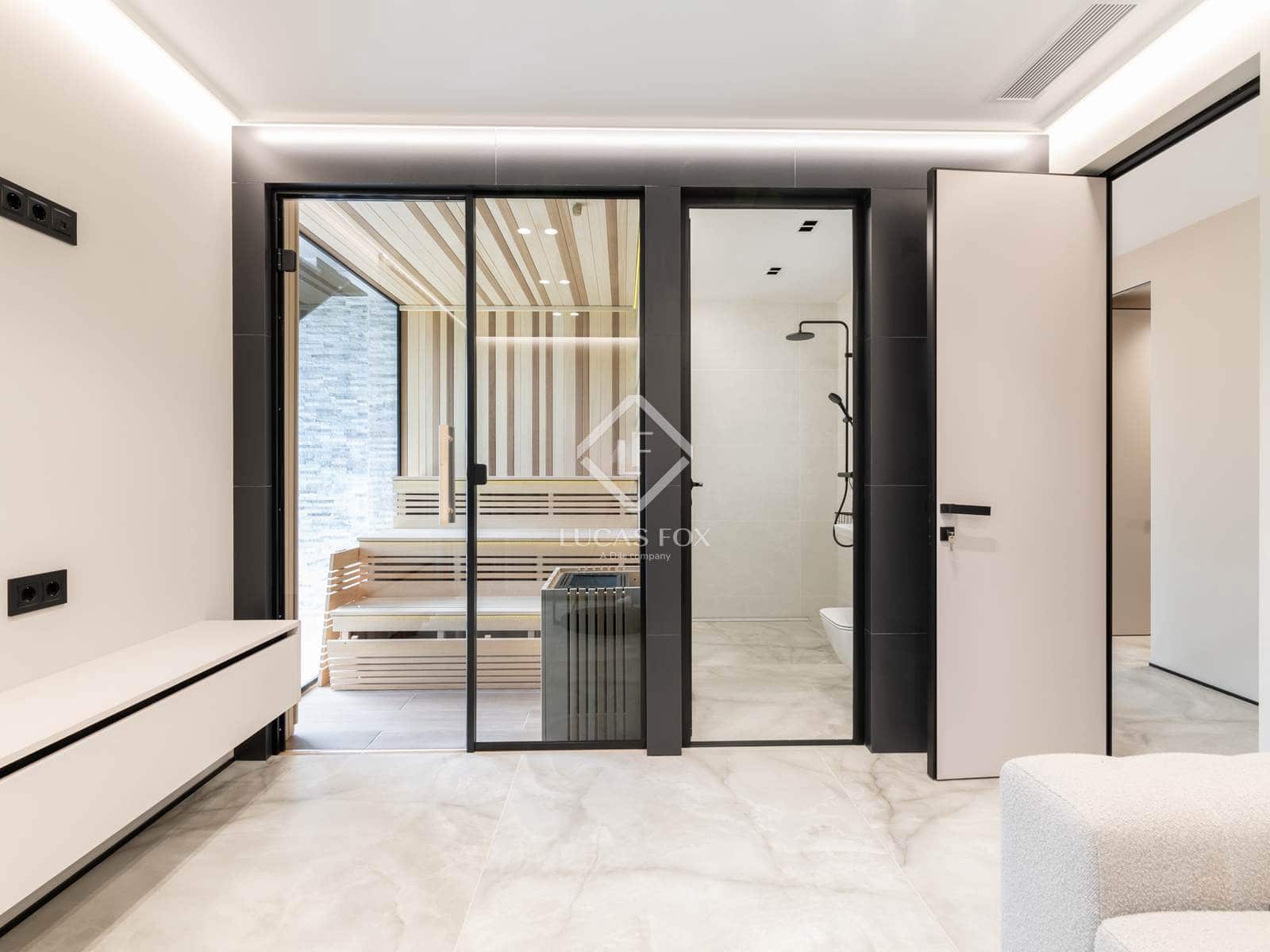 7 slaapkamer Villa te koop in Castelldefels met zwembad - € 4.900.000 (Ref: 8990050)