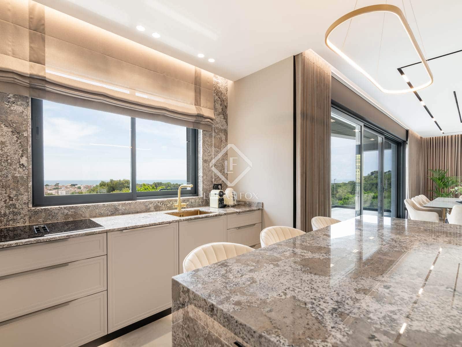 7 slaapkamer Villa te koop in Castelldefels met zwembad - € 4.900.000 (Ref: 8990050)