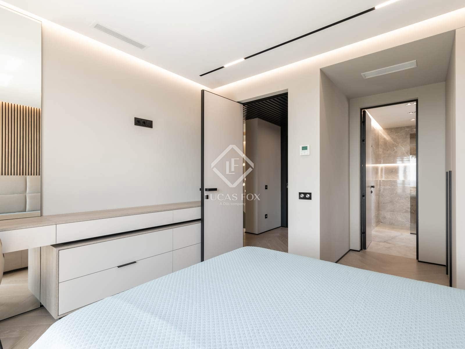 7 slaapkamer Villa te koop in Castelldefels met zwembad - € 4.900.000 (Ref: 8990050)