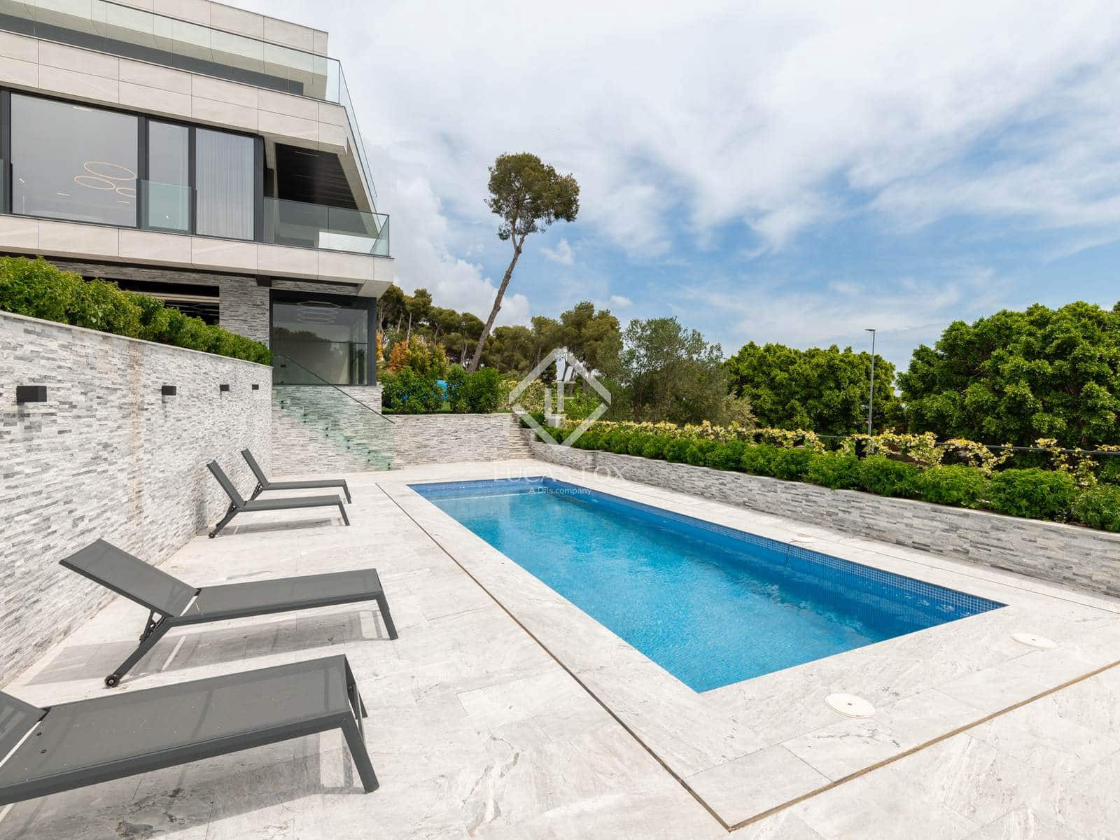7 slaapkamer Villa te koop in Castelldefels met zwembad - € 4.900.000 (Ref: 8990050)