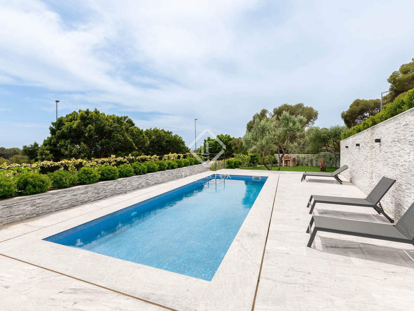 7 slaapkamer Villa te koop in Castelldefels met zwembad - € 4.900.000 (Ref: 8990050)
