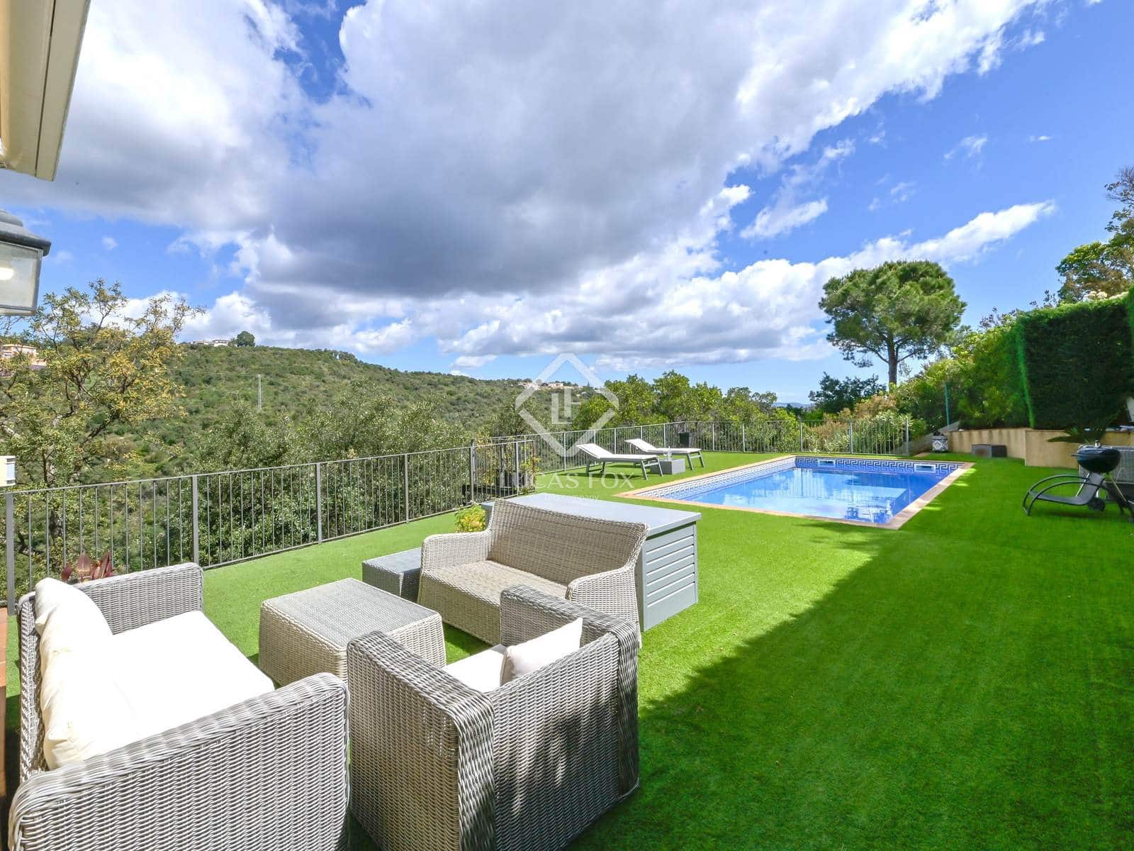 4 camera da letto Villa in vendita in Castell-Platja d'Aro con piscina garage - 1.300.000 € (Rif: 8990193)