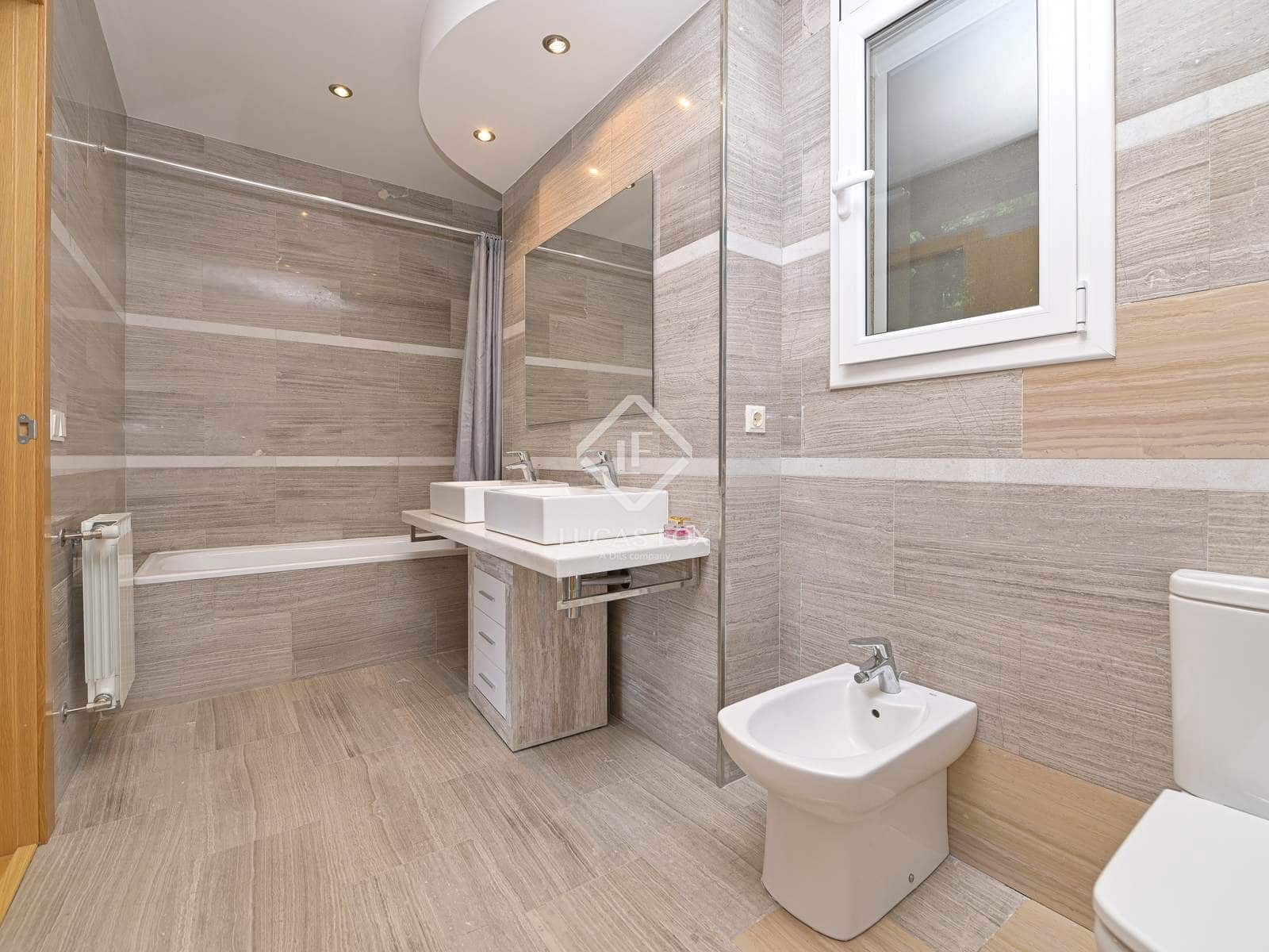 4 camera da letto Villa in vendita in Castell-Platja d'Aro con piscina garage - 1.300.000 € (Rif: 8990193)