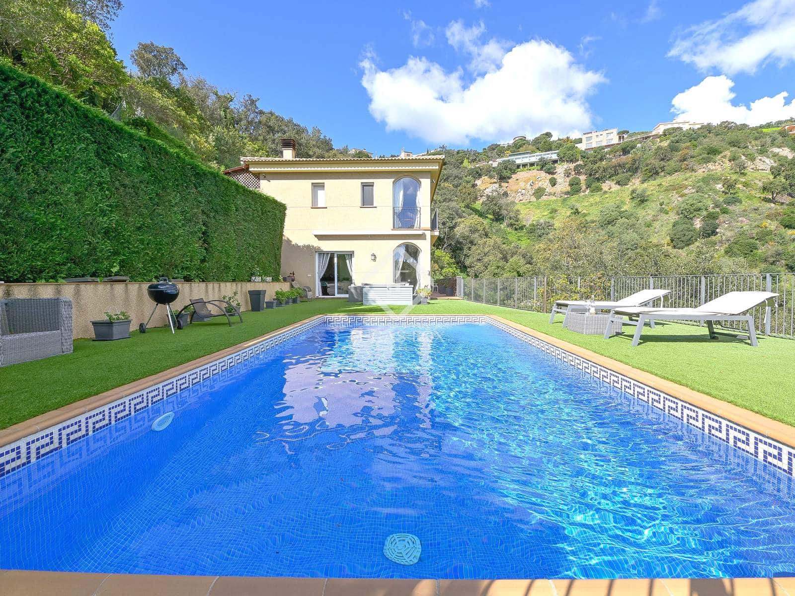 4 camera da letto Villa in vendita in Castell-Platja d'Aro con piscina garage - 1.300.000 € (Rif: 8990193)