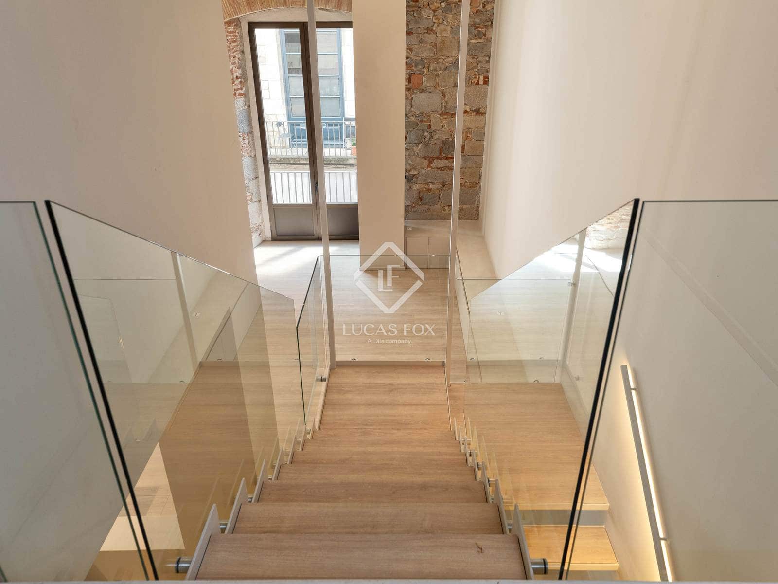 Apartamento de 3 habitaciones en Girona ciudad en venta con garaje - 1.490.000 € (Ref: 8993246)