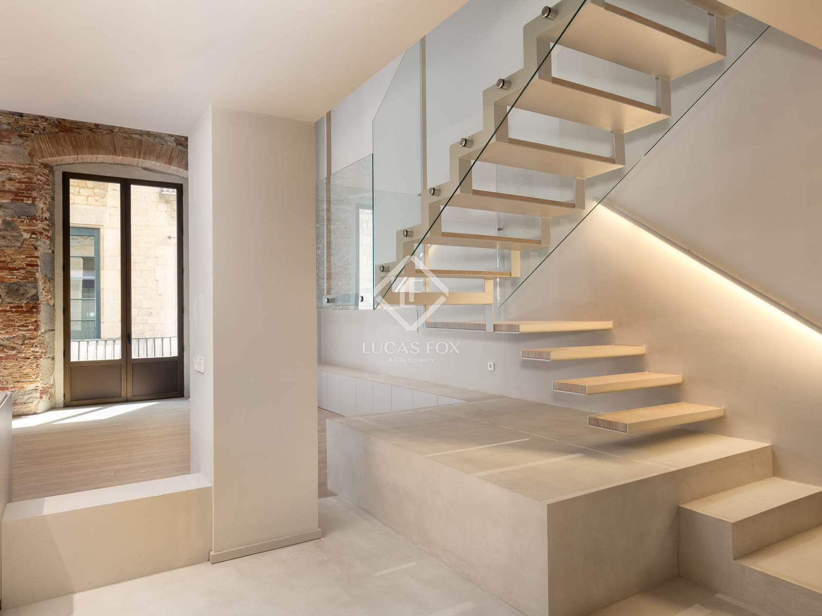 Apartamento de 3 habitaciones en Girona ciudad en venta con garaje - 1.490.000 € (Ref: 8993246)