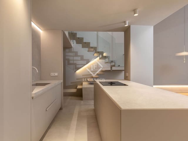 4 quarto Apartamento para venda em Girona cidade com garagem - 1 800 000 € (Ref: 8993253)