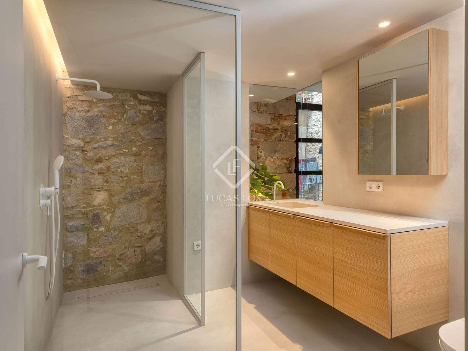 4 slaapkamer Appartement te koop in Gerona stad met garage - € 1.800.000 (Ref: 8993253)