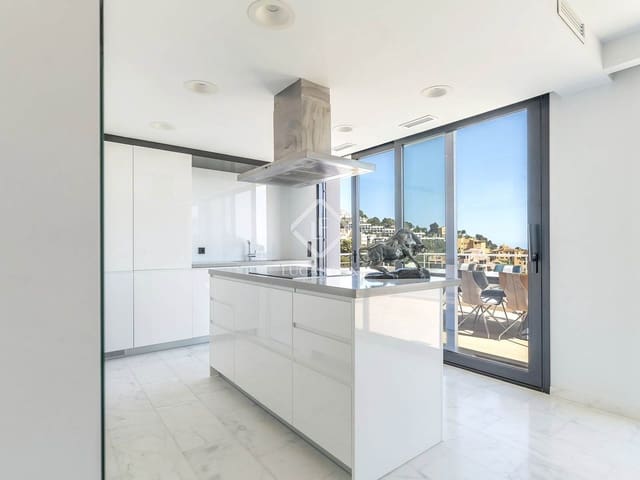 3 bedroom Villa for sale in Altea with pool garage - € 1,295,000 (Ref: 8993397)