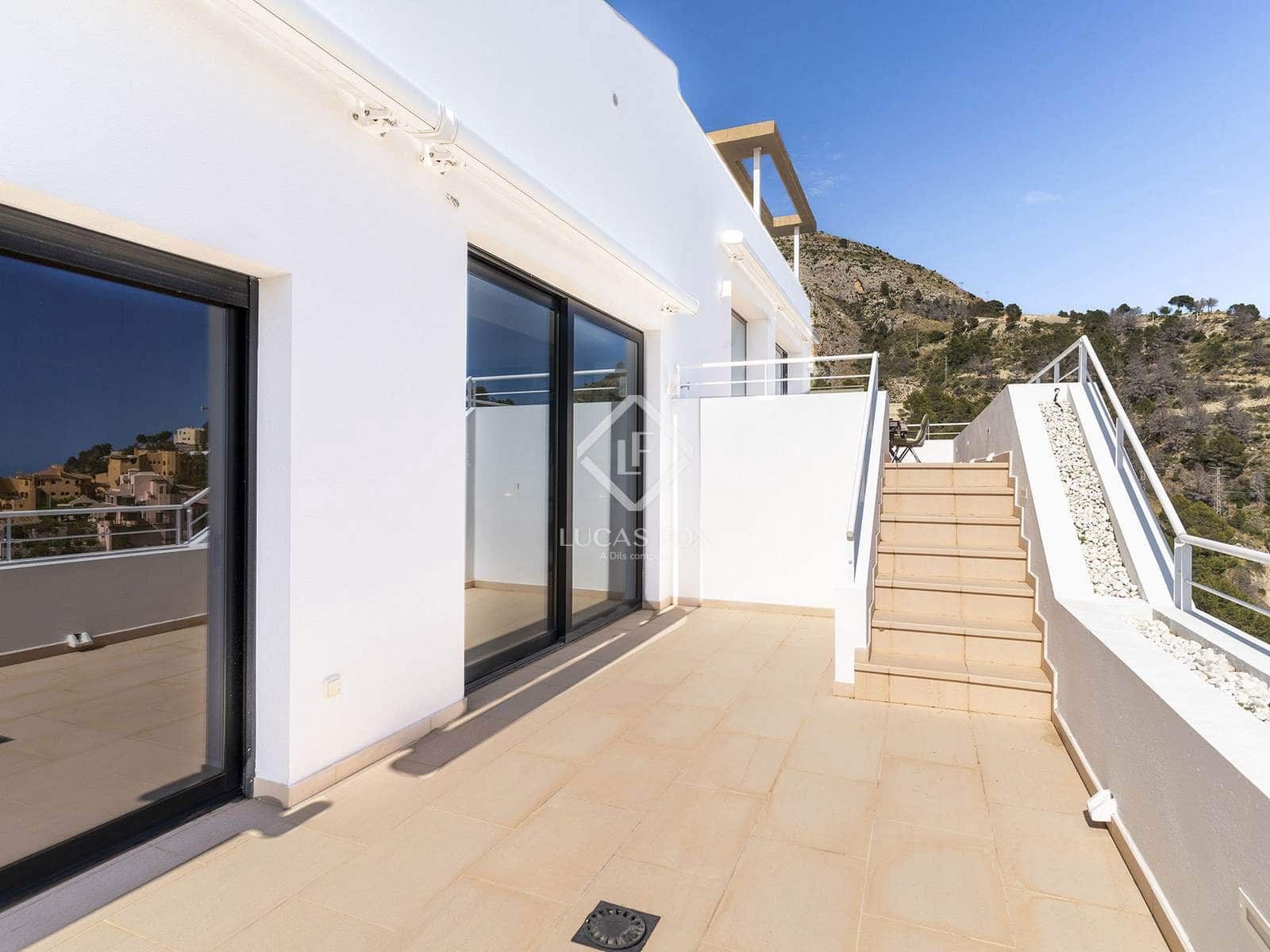 3 chambre Villa/Maison à vendre à Altea avec piscine garage - 1 295 000 € (Ref: 8993397)