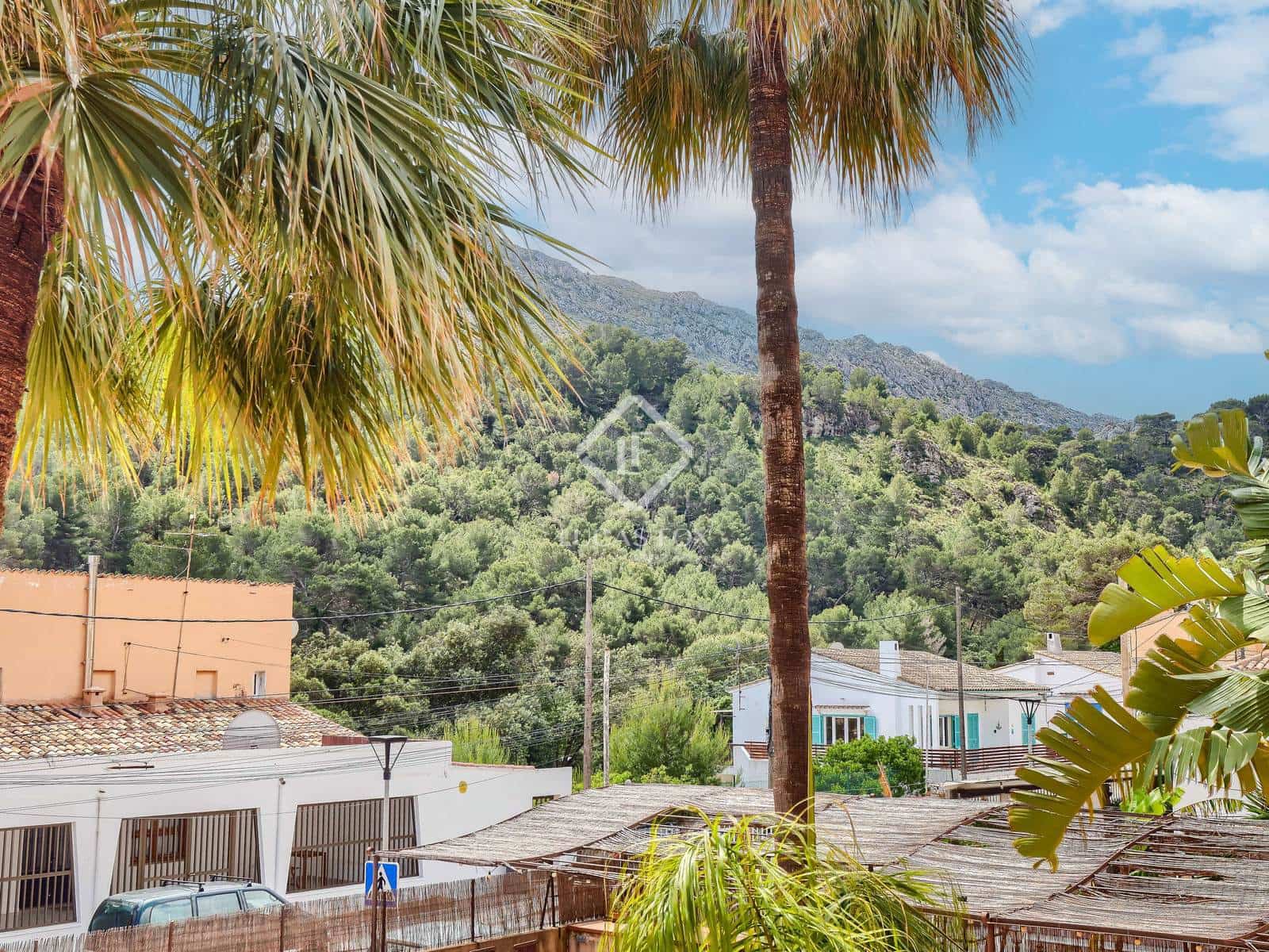 4 soveværelse Villa til salg i Cala San Vicente / Cala Sant Vicenc med swimmingpool - € 790.000 (Ref: 8997597)