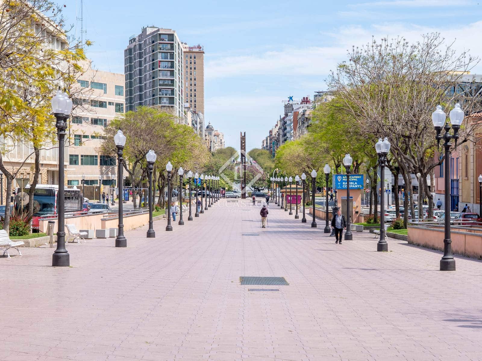 3 bedroom Apartment for sale in Tarragona city with garage - € 345,000 (Ref: 8998278)