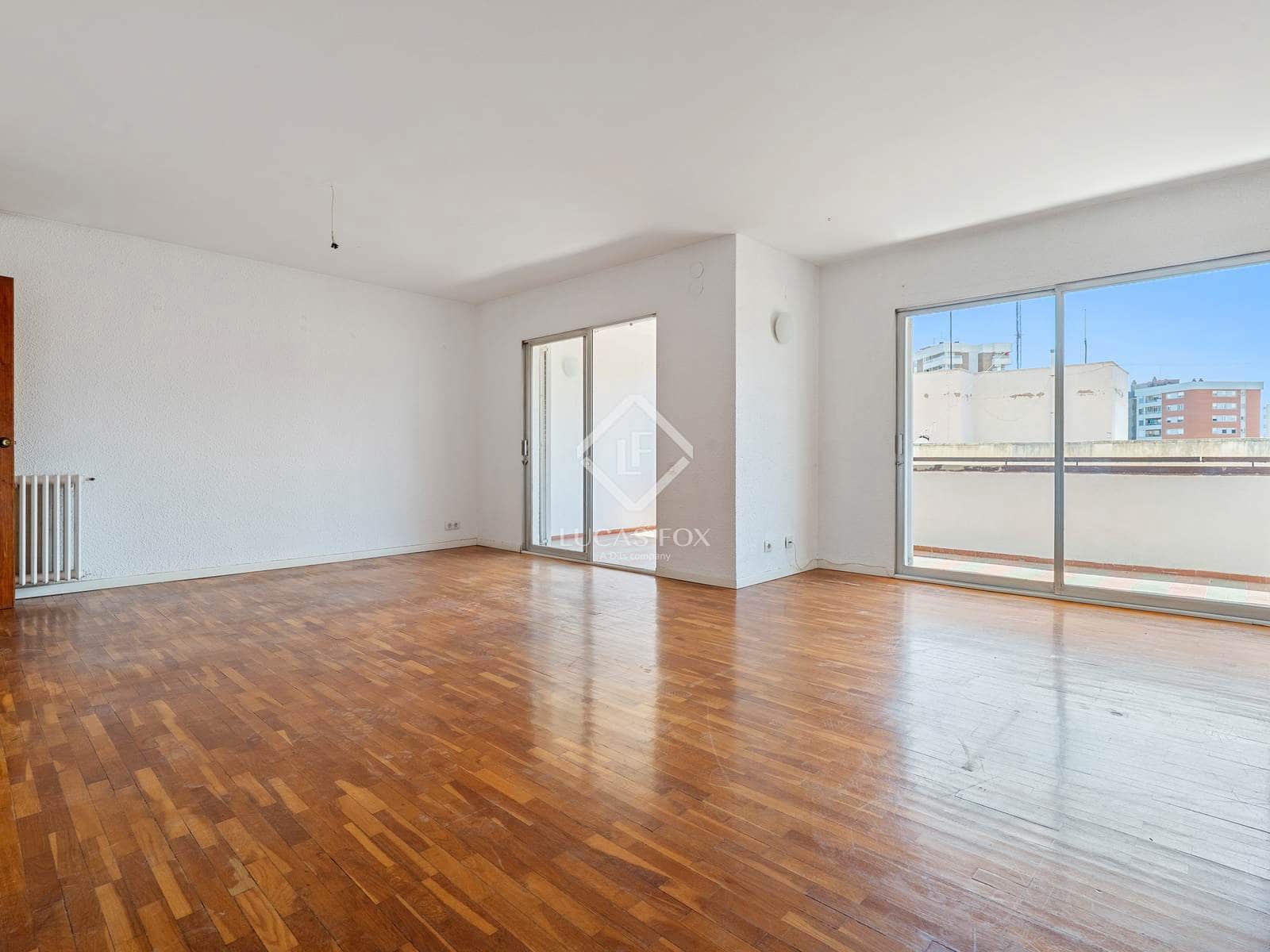 3 bedroom Apartment for sale in Tarragona city with garage - € 345,000 (Ref: 8998278)