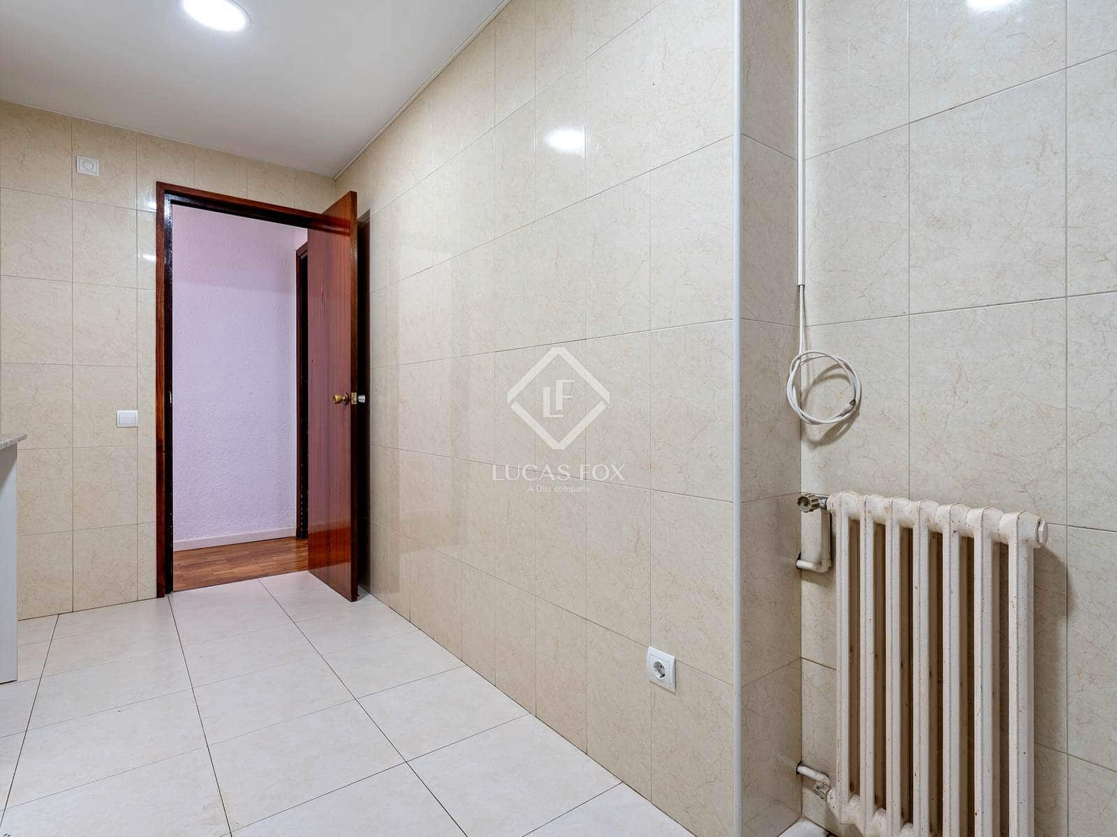 3 bedroom Apartment for sale in Tarragona city with garage - € 345,000 (Ref: 8998278)