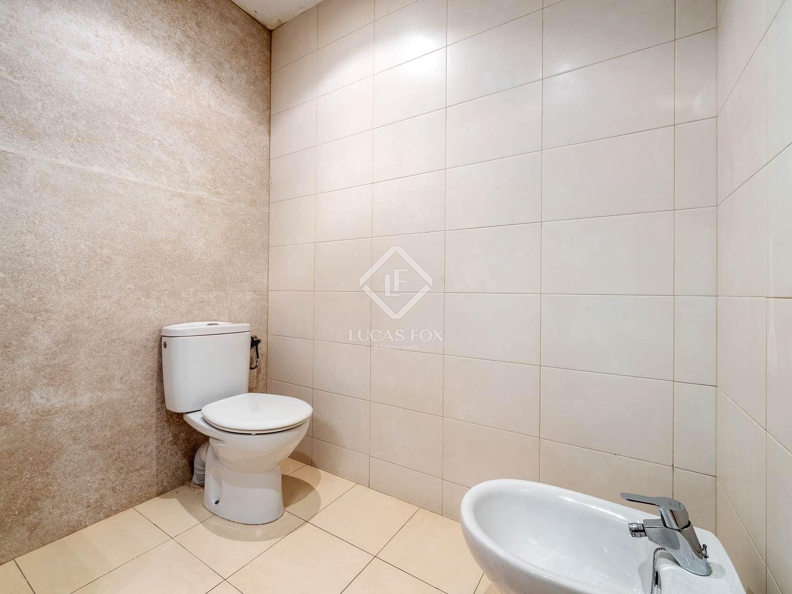 3 bedroom Apartment for sale in Tarragona city with garage - € 345,000 (Ref: 8998278)