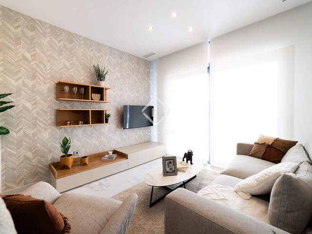 2 soveværelse Lejlighed til salg i Benidorm med swimmingpool garage - € 414.000 (Ref: 8998279)