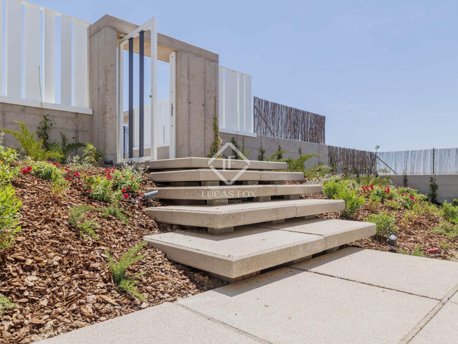 6 soveværelse Villa til salg i Boadilla del Monte med swimmingpool garage - € 3.990.000 (Ref: 9000607)