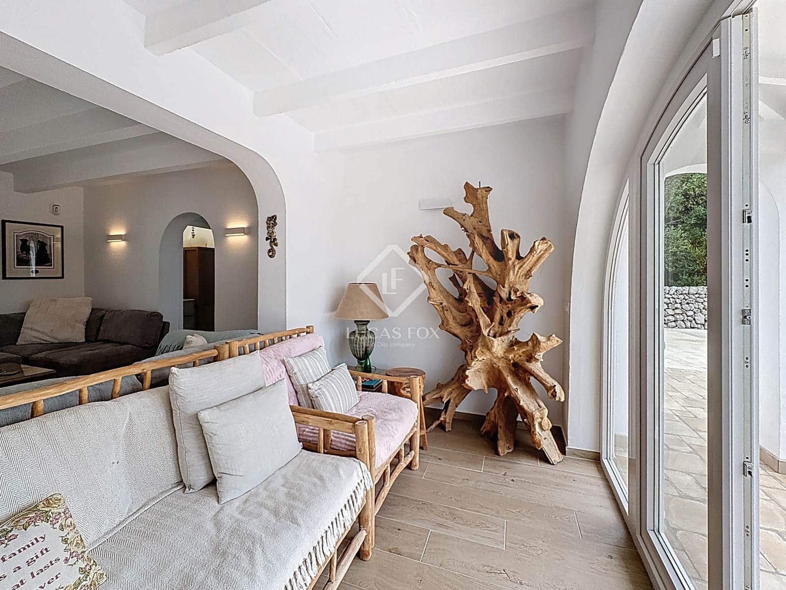 3 soveværelse Finca/Landehus til salg i San Luis / Sant Lluis med swimmingpool garage - € 990.000 (Ref: 9001925)