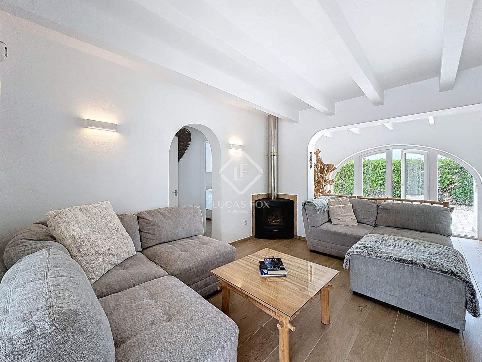 3 soveværelse Finca/Landehus til salg i San Luis / Sant Lluis med swimmingpool garage - € 990.000 (Ref: 9001925)