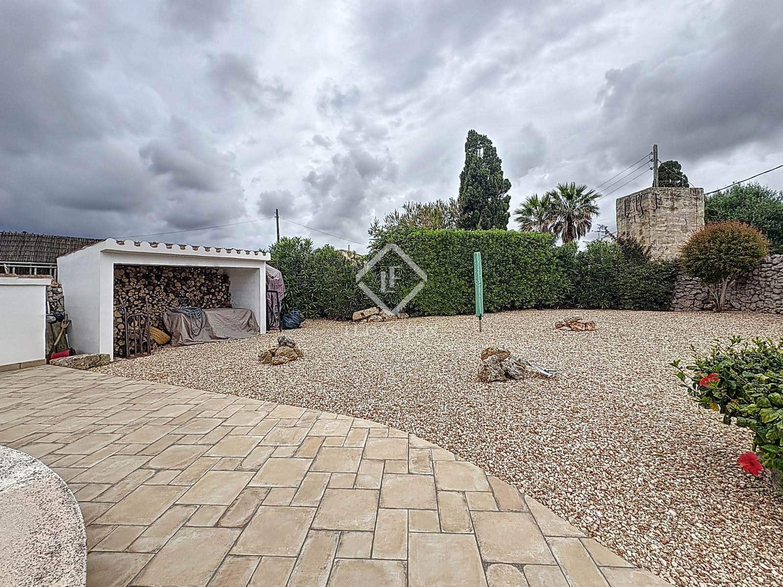 3 soveværelse Finca/Landehus til salg i San Luis / Sant Lluis med swimmingpool garage - € 990.000 (Ref: 9001925)