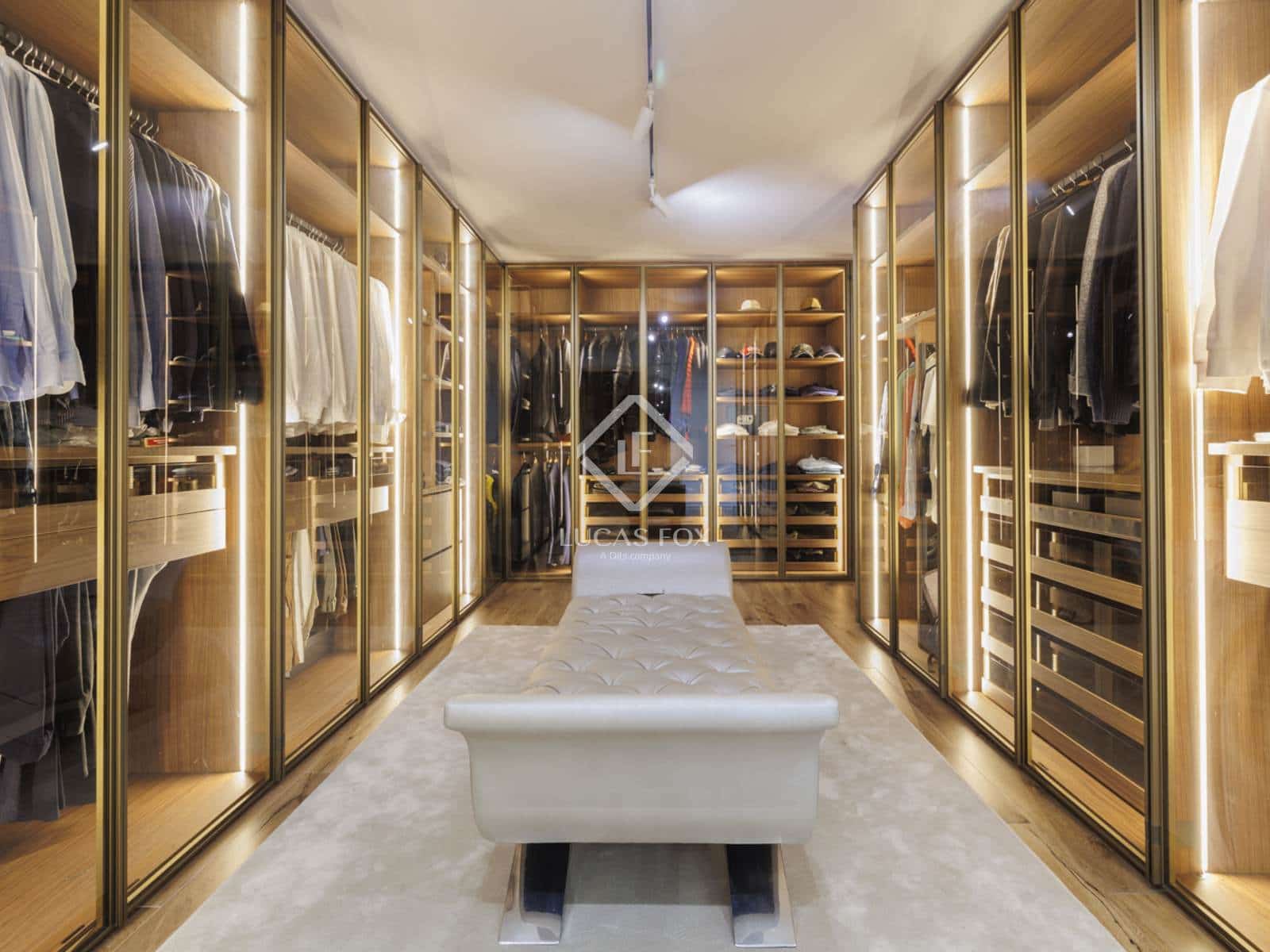 6 soveværelse Villa til salg i Boadilla del Monte med swimmingpool garage - € 3.300.000 (Ref: 9002445)