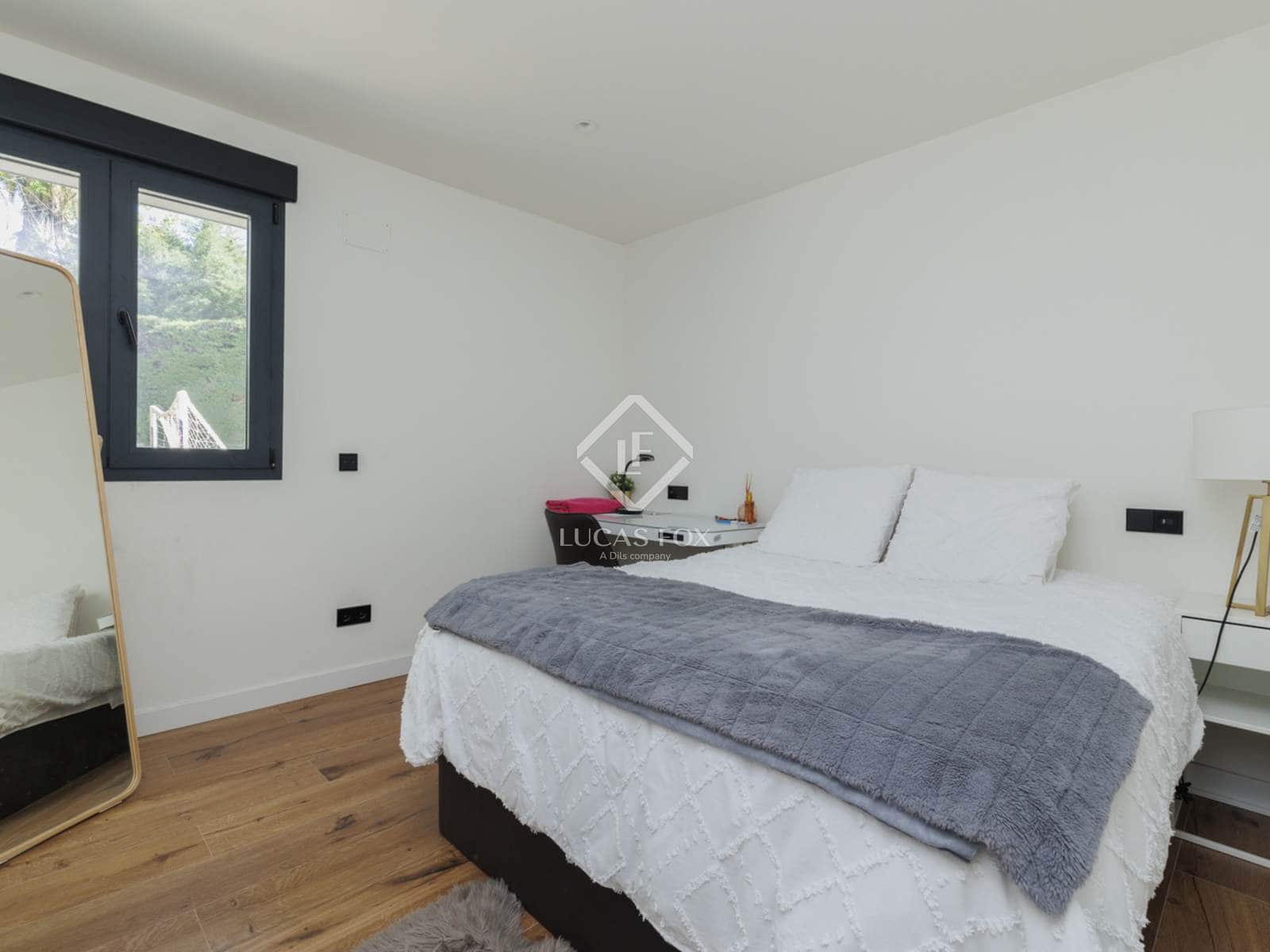 6 soveværelse Villa til salg i Boadilla del Monte med swimmingpool garage - € 3.300.000 (Ref: 9002445)